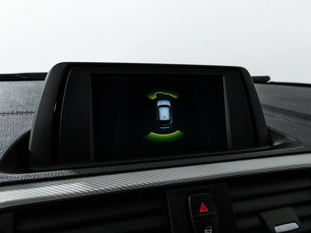 BMW 1 серии с пробегом — 2018 год. Фото: #15