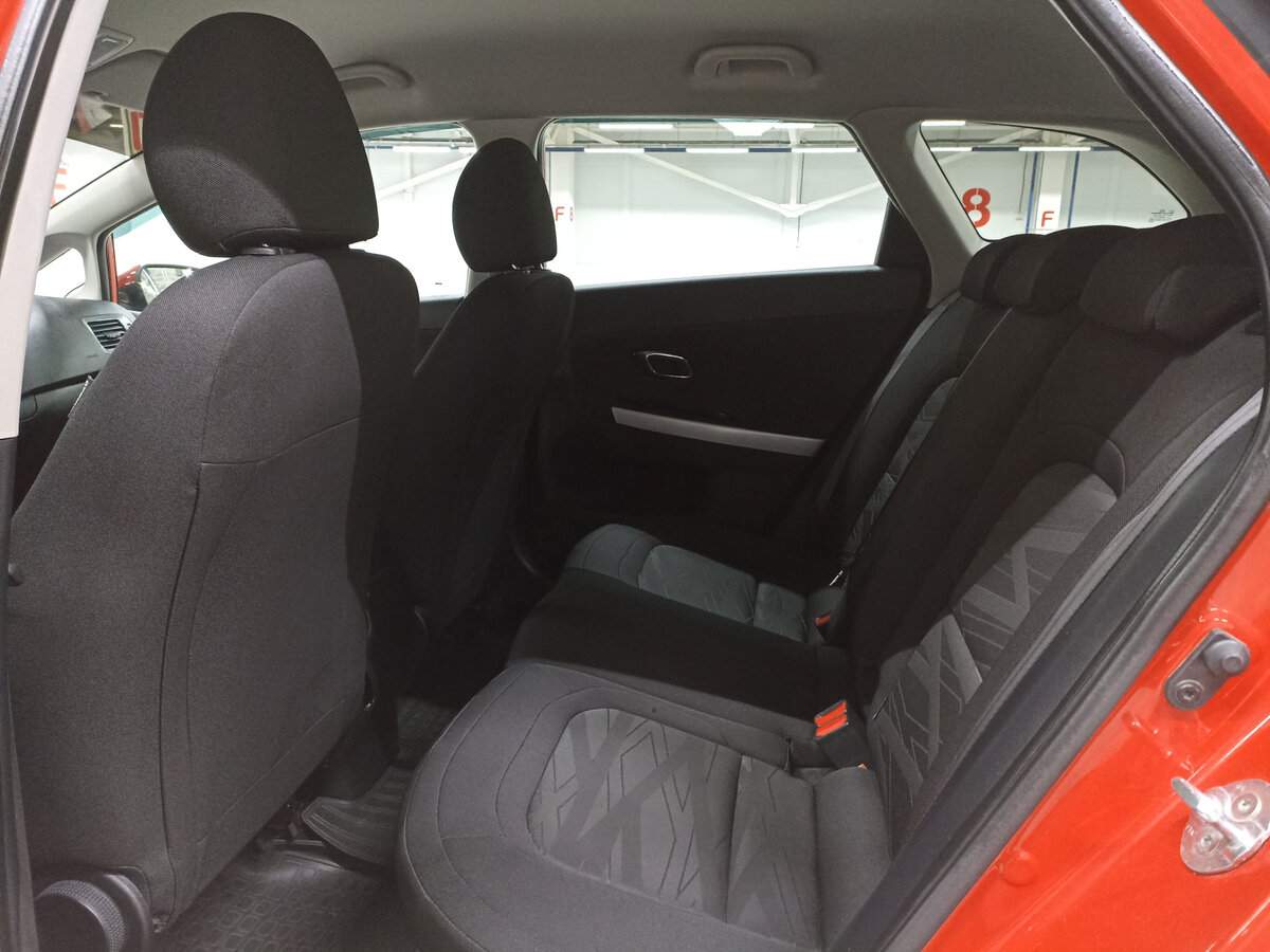 Kia Ceed с пробегом — 2016 год. Фото: #11