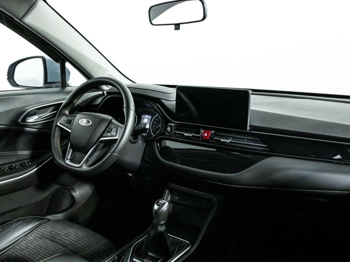 Москвич 3 с пробегом — 2023 год. Фото: #8