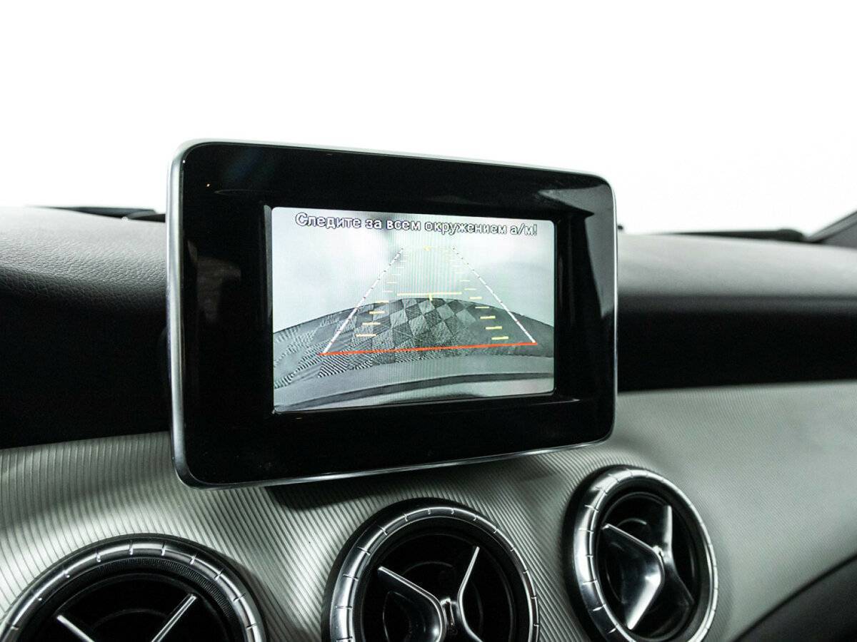 Mercedes-Benz CLA с пробегом — 2014 год. Фото: #15