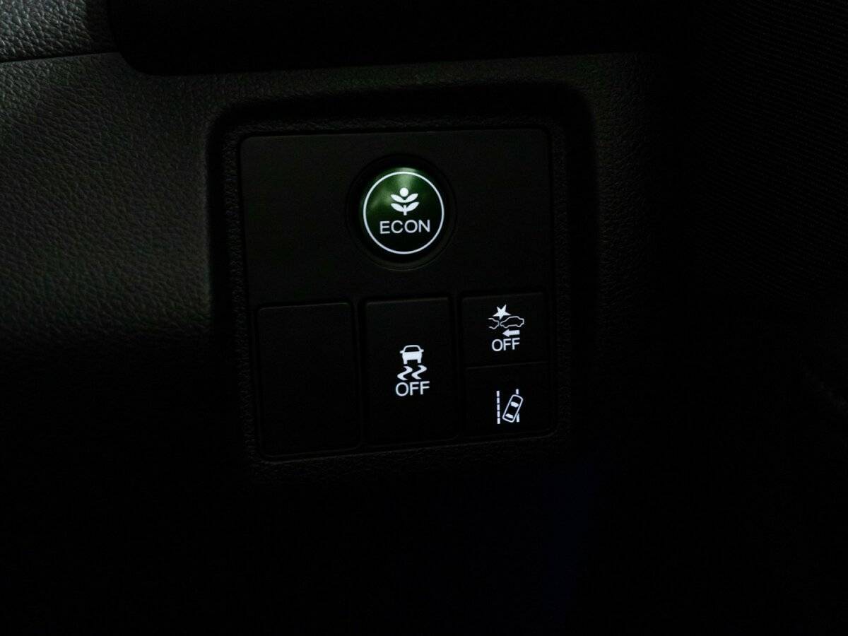 Honda Vezel с пробегом — 2019 год. Фото: #14