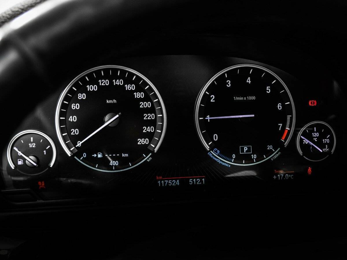 BMW 5 серии с пробегом — 2016 год. Фото: #8