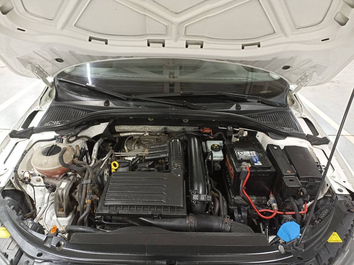 Skoda Octavia с пробегом — 2013 год. Фото: #8