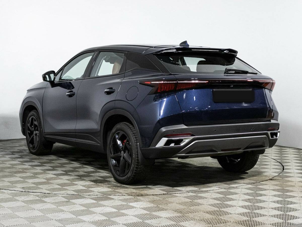 OMODA C5 с пробегом — 2023 год. Фото: #6