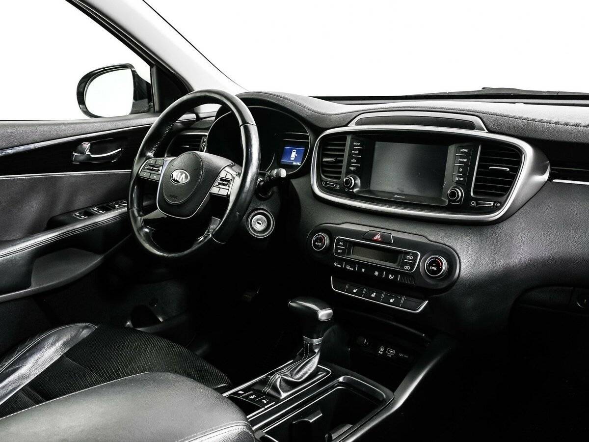 Kia Sorento с пробегом — 2019 год. Фото: #8