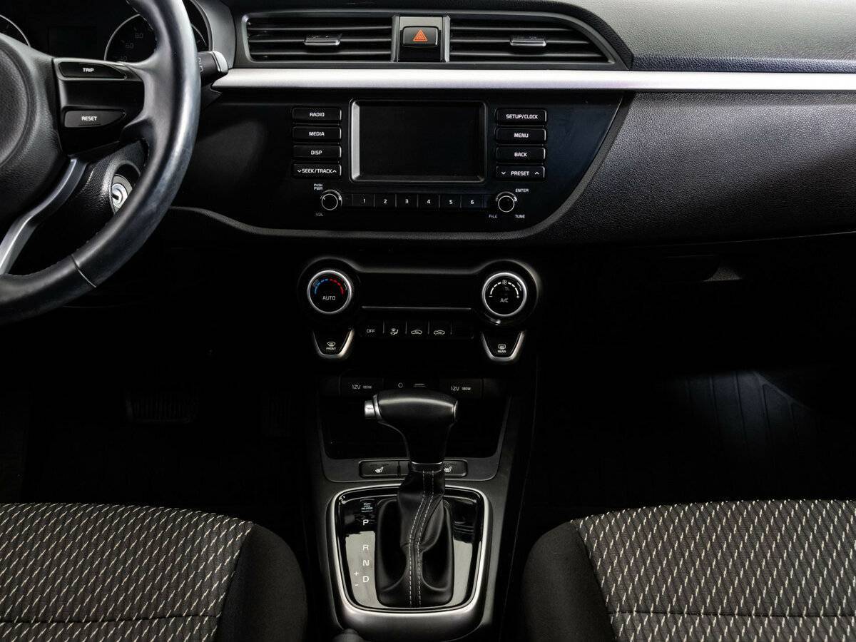 Kia Rio с пробегом — 2018 год. Фото: #9