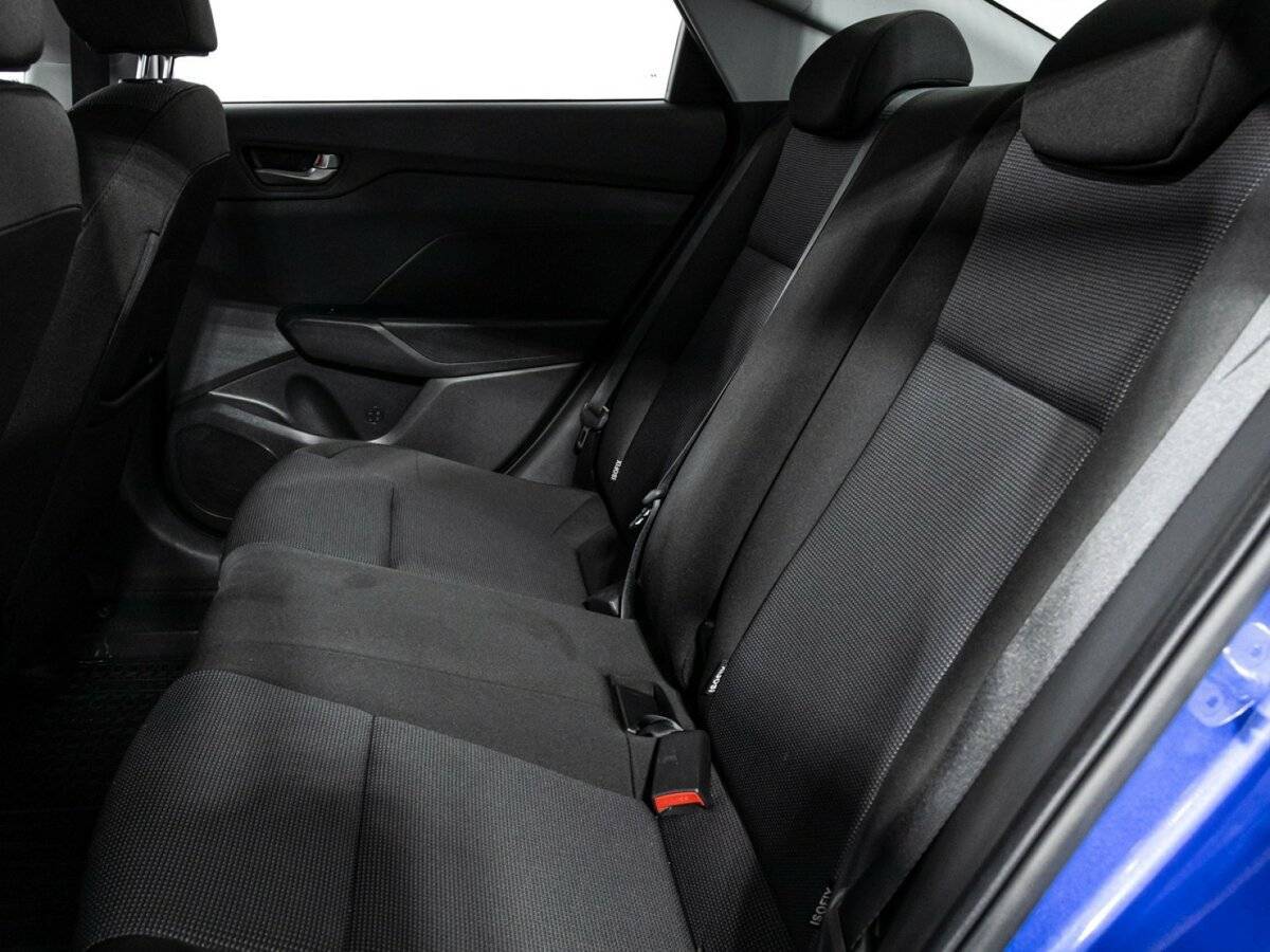 Hyundai Solaris с пробегом — 2019 год. Фото: #9