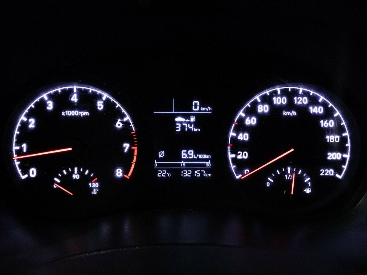 Hyundai Solaris с пробегом — 2019 год. Фото: #11