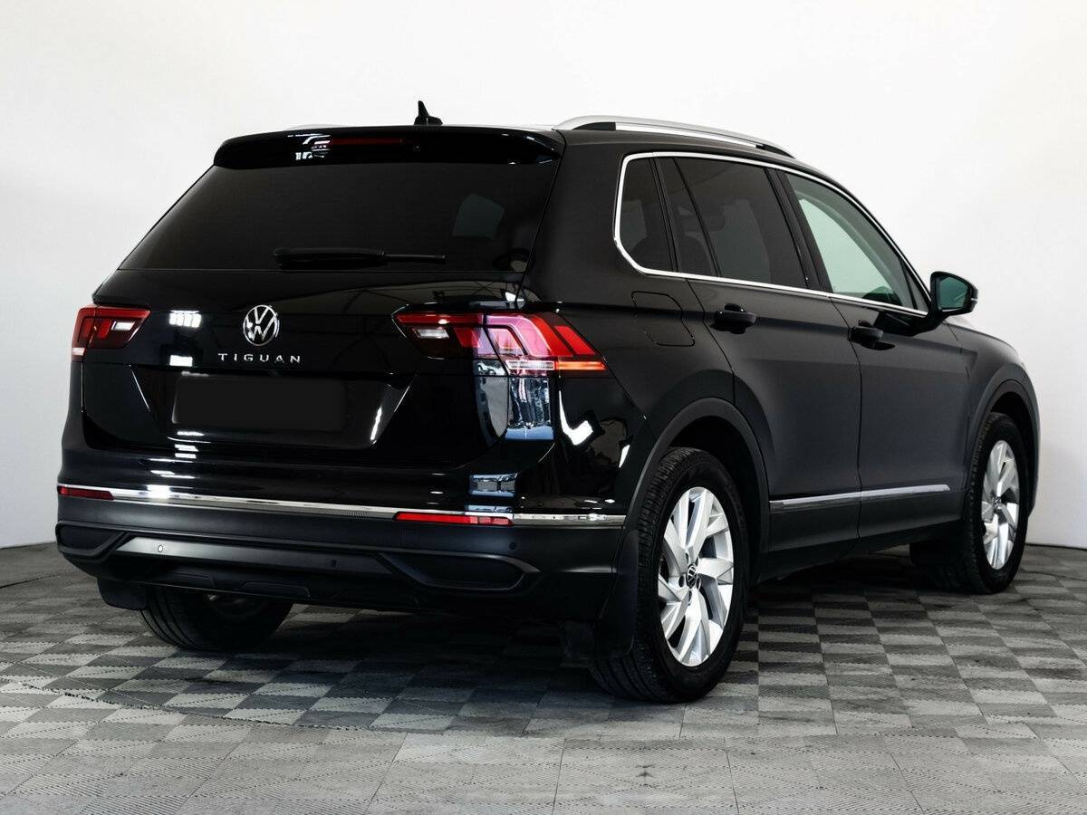 Volkswagen Tiguan с пробегом — 2021 год. Фото: #2