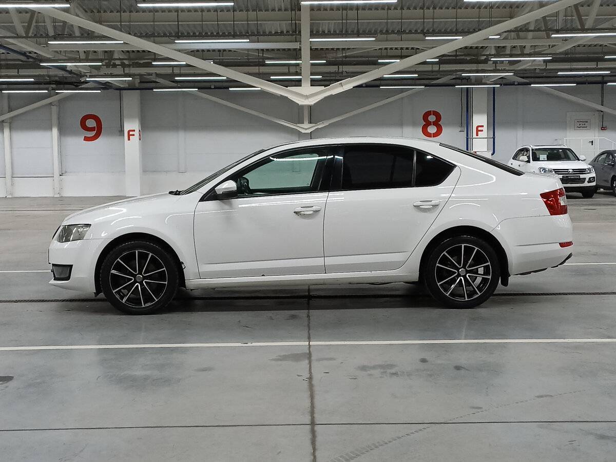 Skoda Octavia с пробегом — 2013 год. Фото: #7