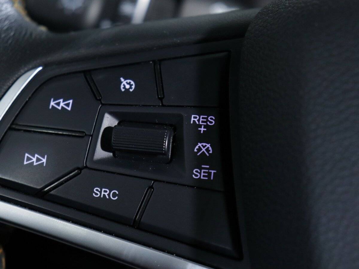 Москвич 3 с пробегом — 2023 год. Фото: #15