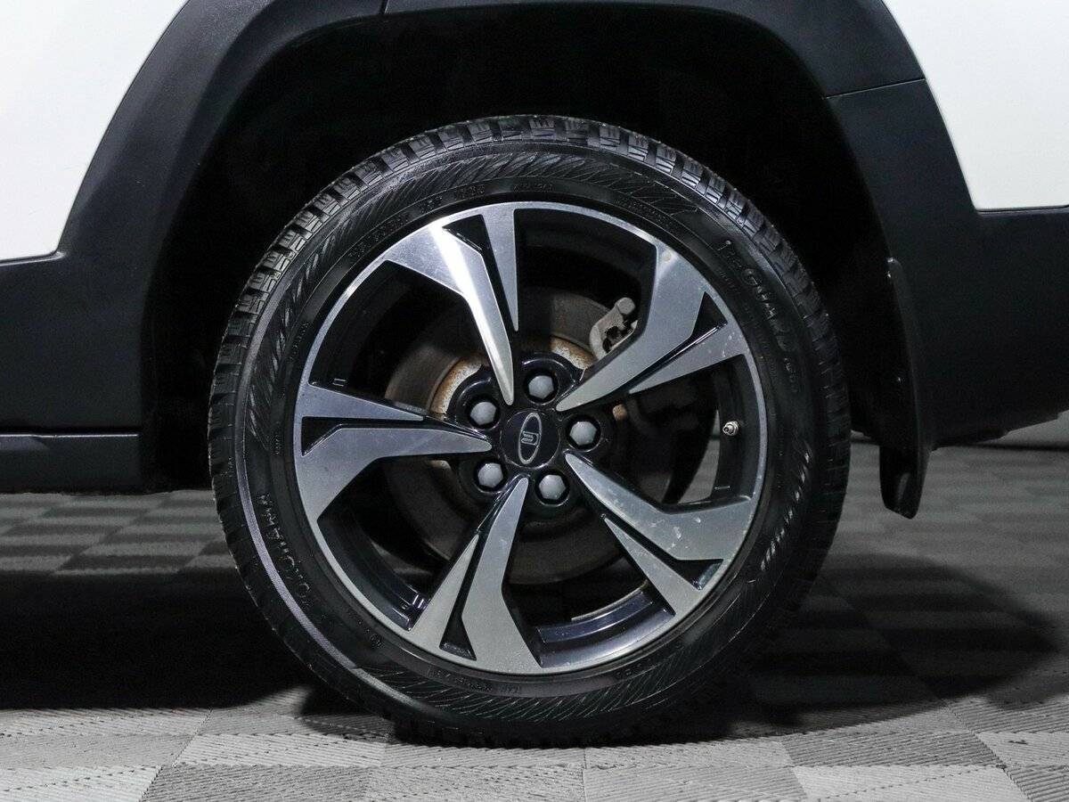 Москвич 3 с пробегом — 2023 год. Фото: #14