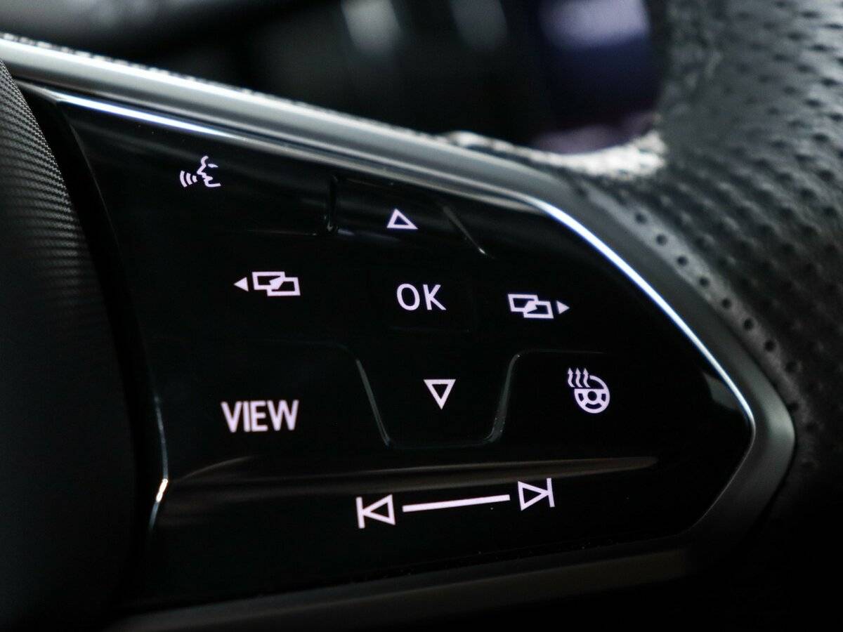 Volkswagen Jetta с пробегом — 2018 год. Фото: #19