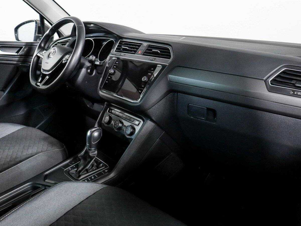 Volkswagen Tiguan с пробегом — 2018 год. Фото: #5