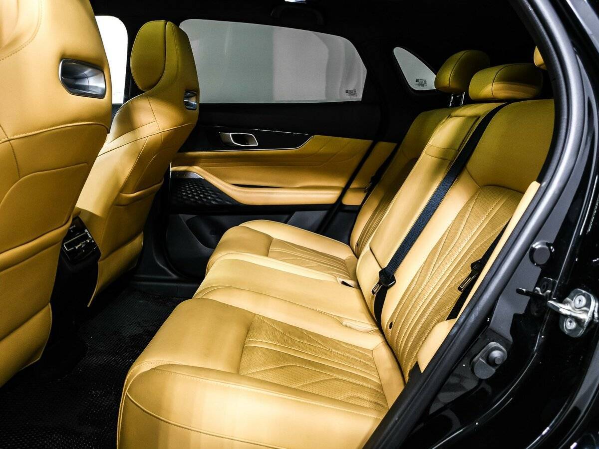 Changan UNI-K с пробегом — 2023 год. Фото: #11