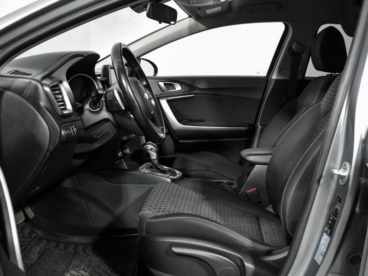 Kia Ceed с пробегом — 2019 год. Фото: #9