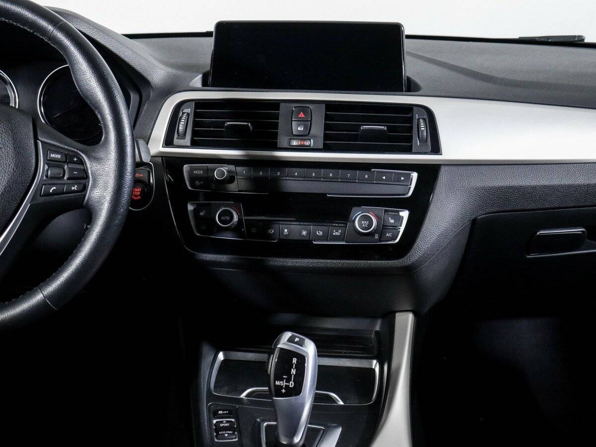 BMW 1 серии с пробегом — 2018 год. Фото: #10