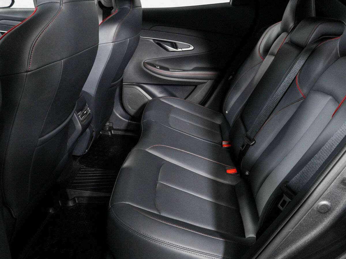 Changan UNI-T с пробегом — 2023 год. Фото: #9