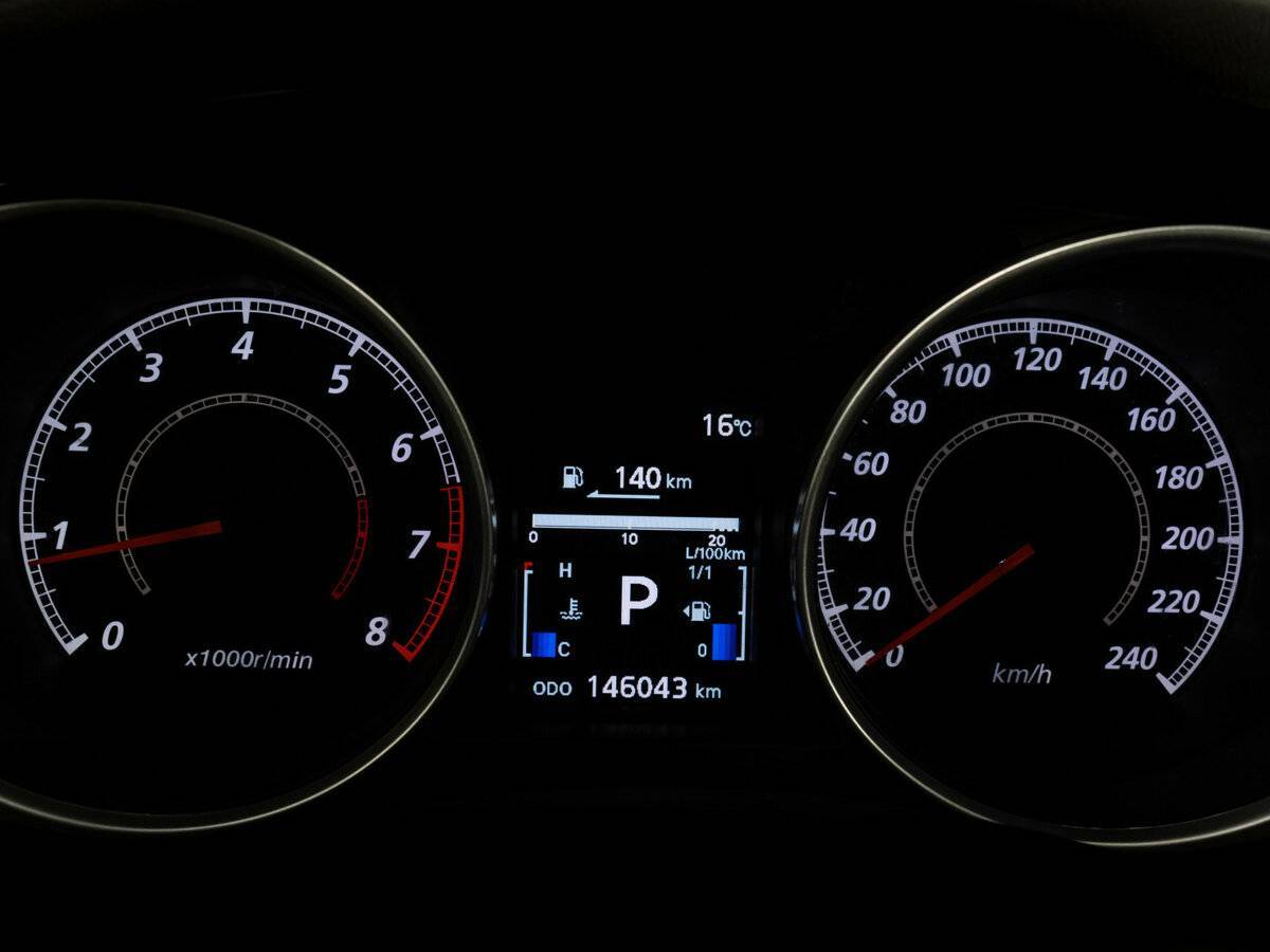 Mitsubishi ASX с пробегом — 2012 год. Фото: #12