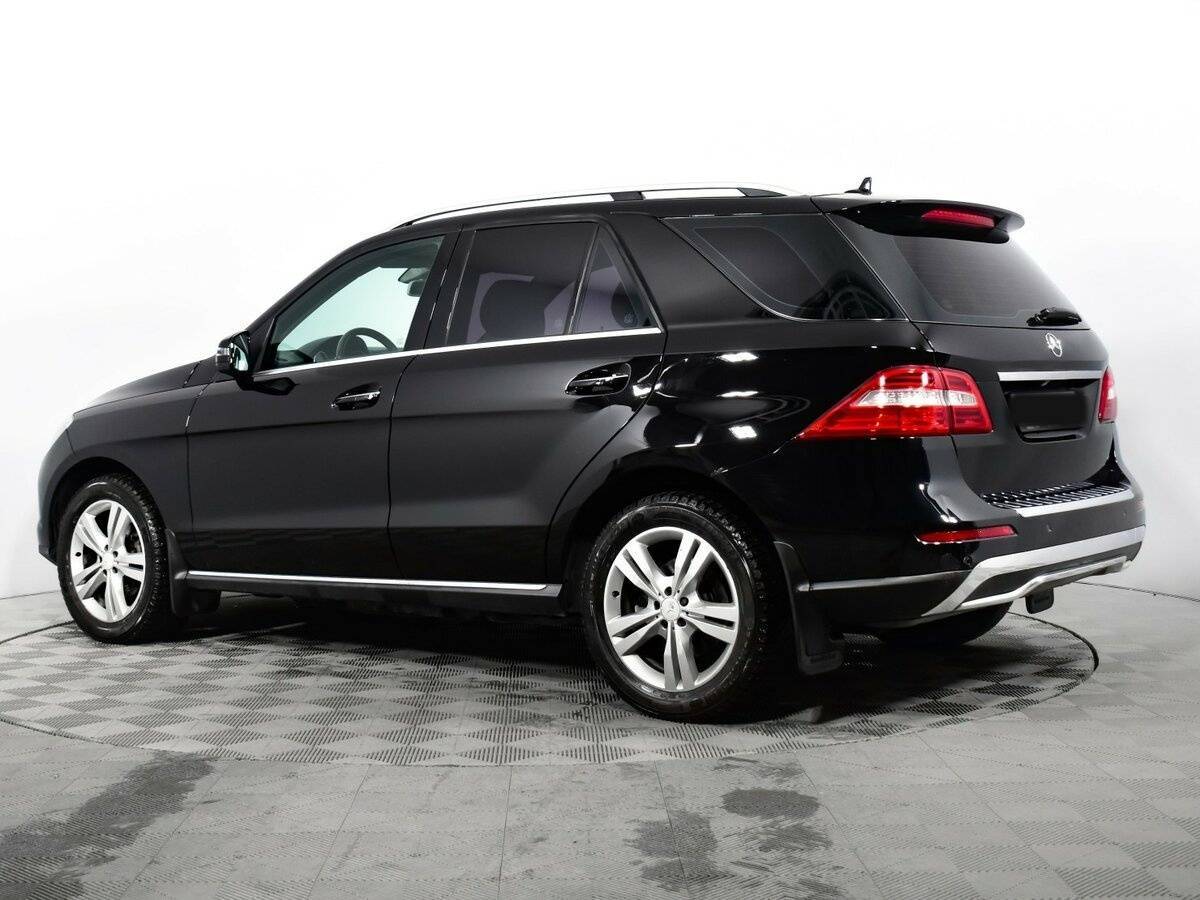 Mercedes-Benz M-Класс с пробегом — 2013 год. Фото: #6