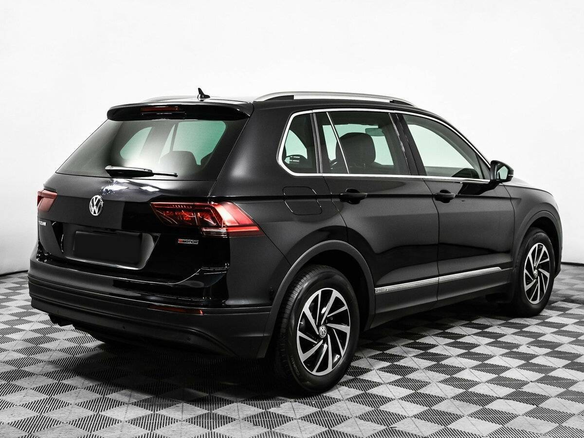 Volkswagen Tiguan с пробегом — 2018 год. Фото: #4