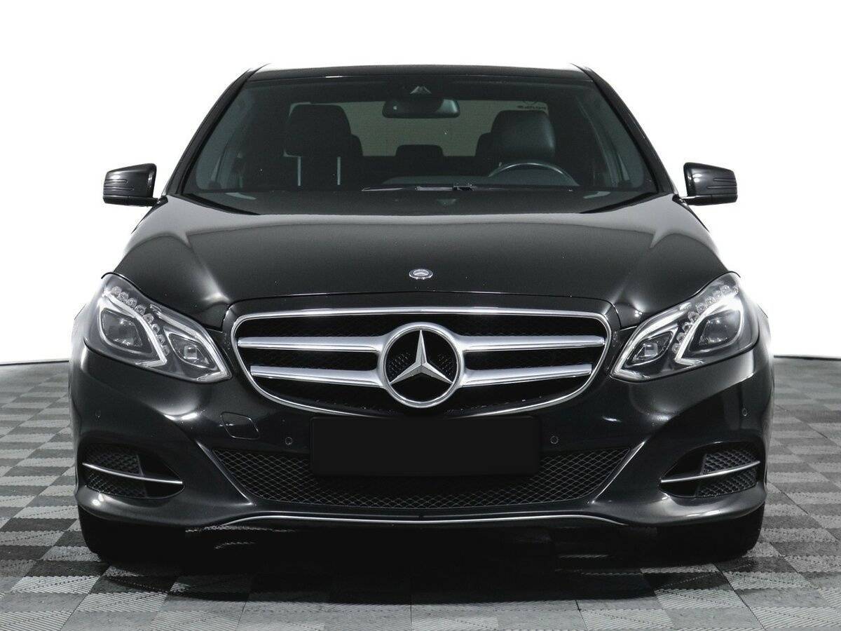 Mercedes-Benz E-Класс с пробегом — 2014 год. Фото: #1