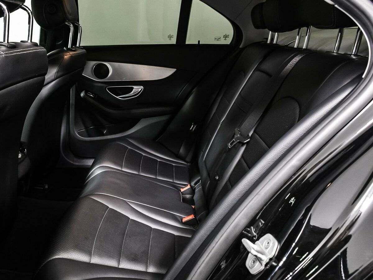 Mercedes-Benz C-Класс с пробегом — 2015 год. Фото: #11