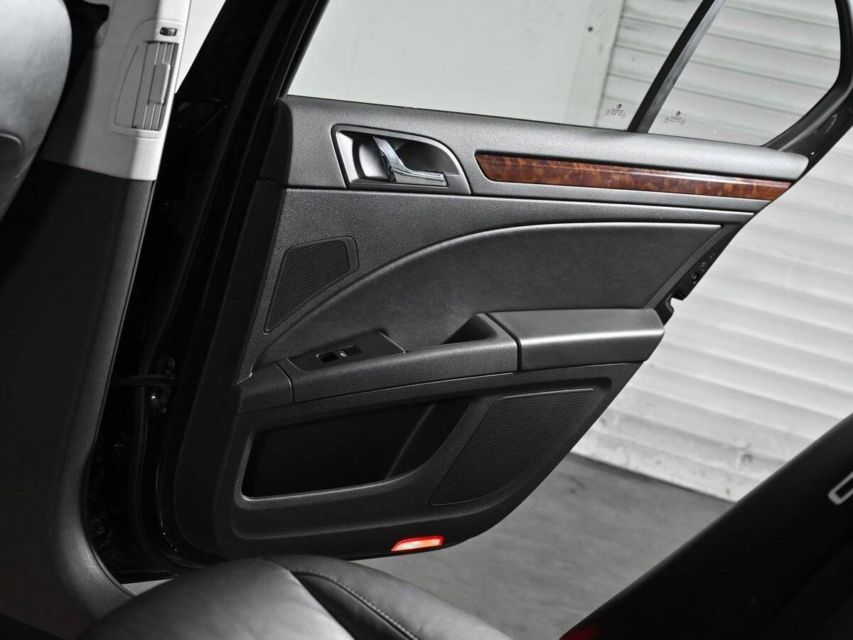 Skoda Superb с пробегом — 2013 год. Фото: #13