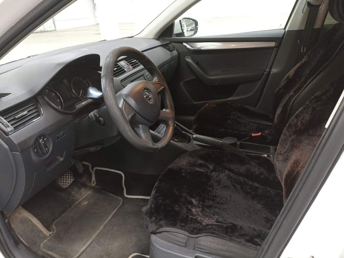 Skoda Octavia с пробегом — 2013 год. Фото: #15