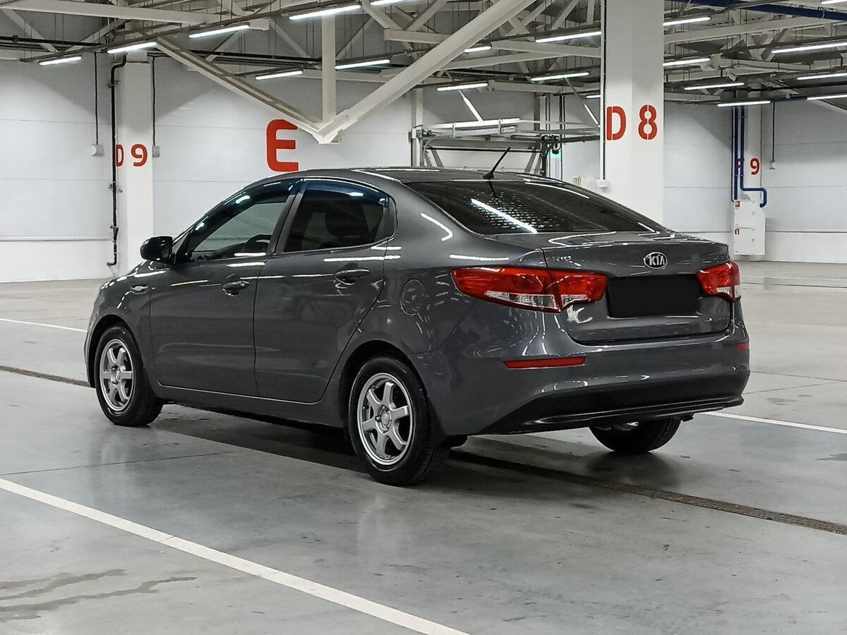 Kia Rio с пробегом — 2016 год. Фото: #6
