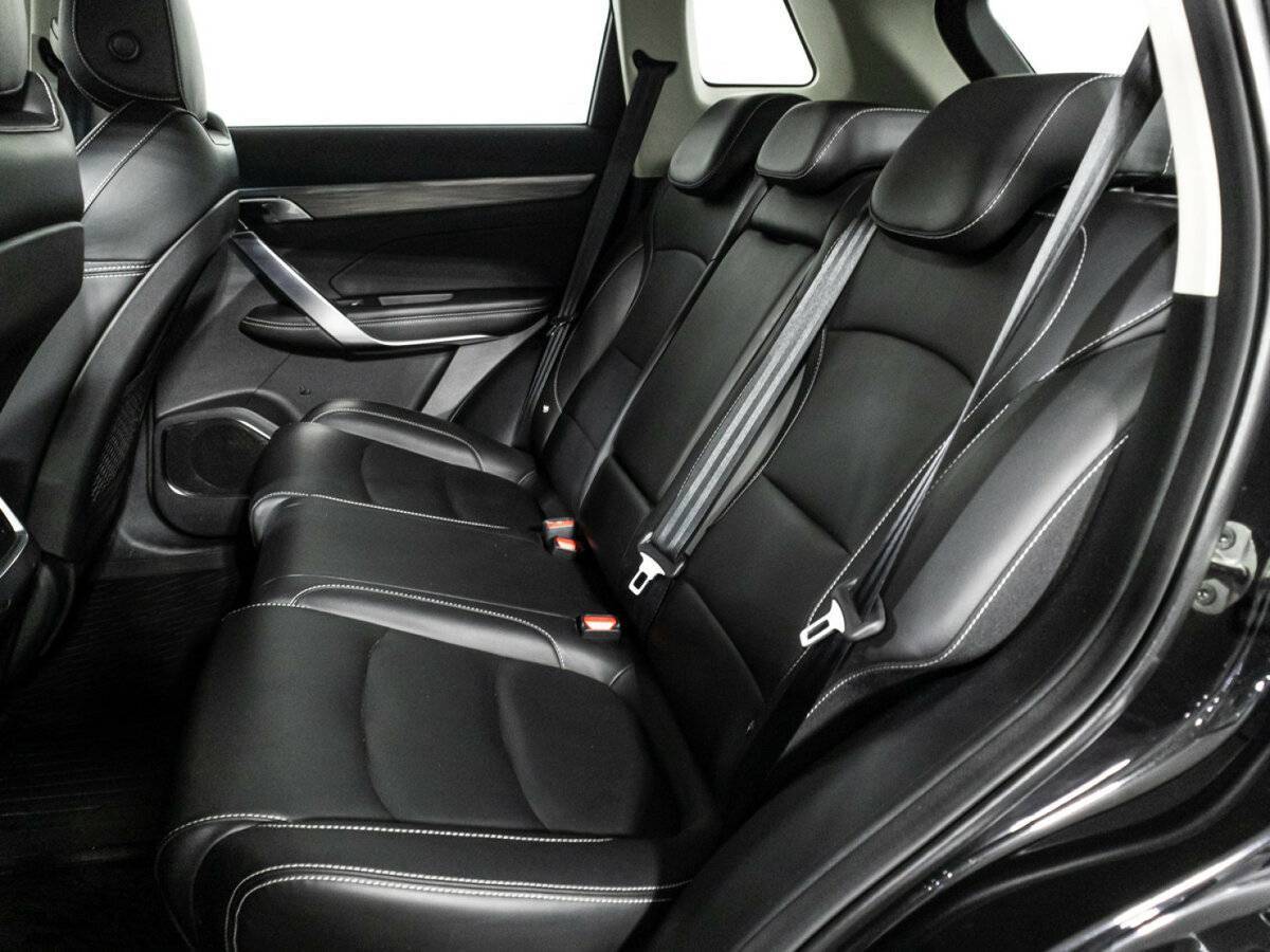 Geely Atlas Pro с пробегом — 2024 год. Фото: #9