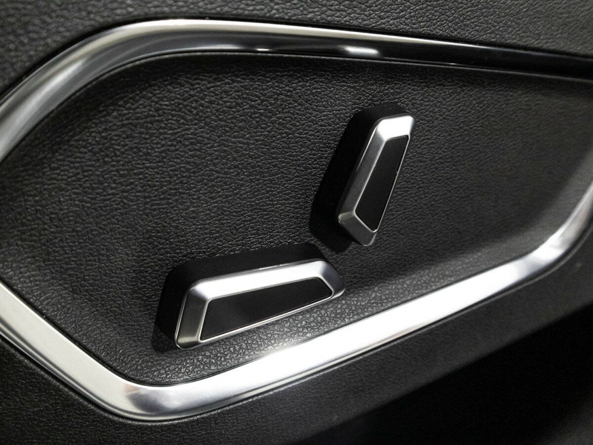 Geely Atlas Pro с пробегом — 2024 год. Фото: #16