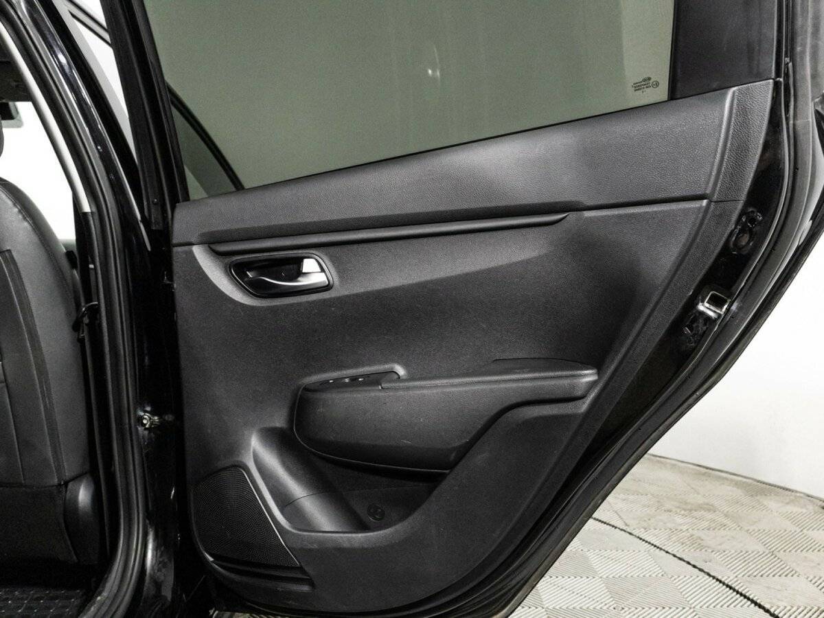 Kia Rio с пробегом — 2021 год. Фото: #27