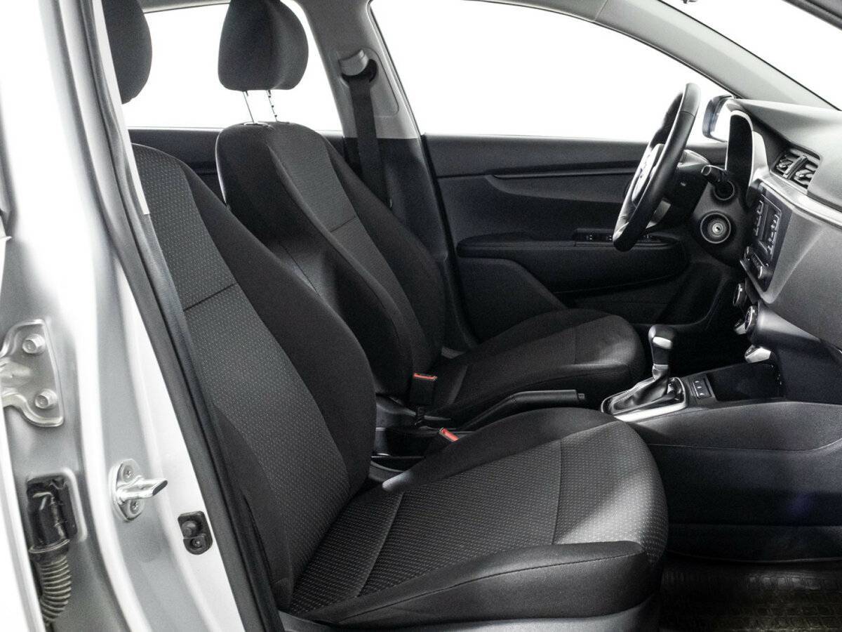 Kia Rio с пробегом — 2020 год. Фото: #14