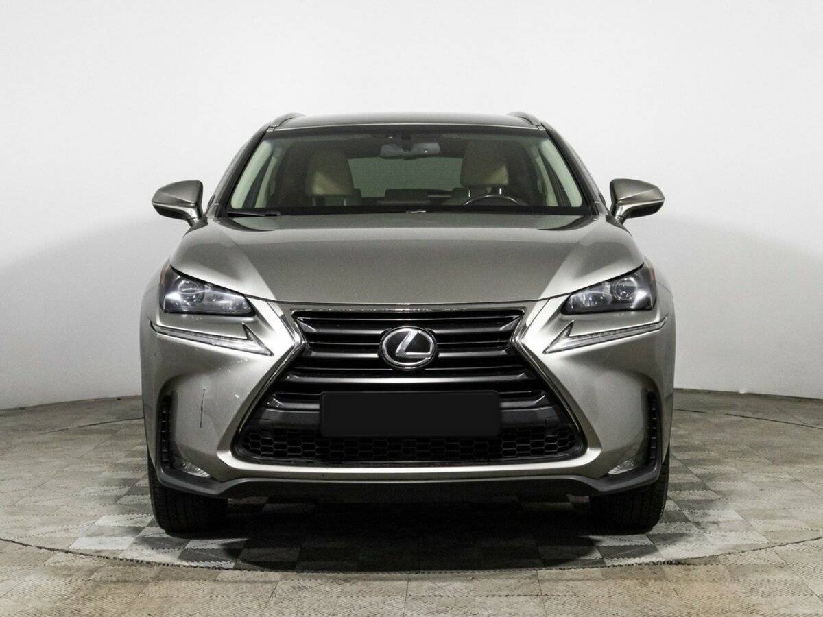 Lexus NX с пробегом — 2015 год. Фото: #1