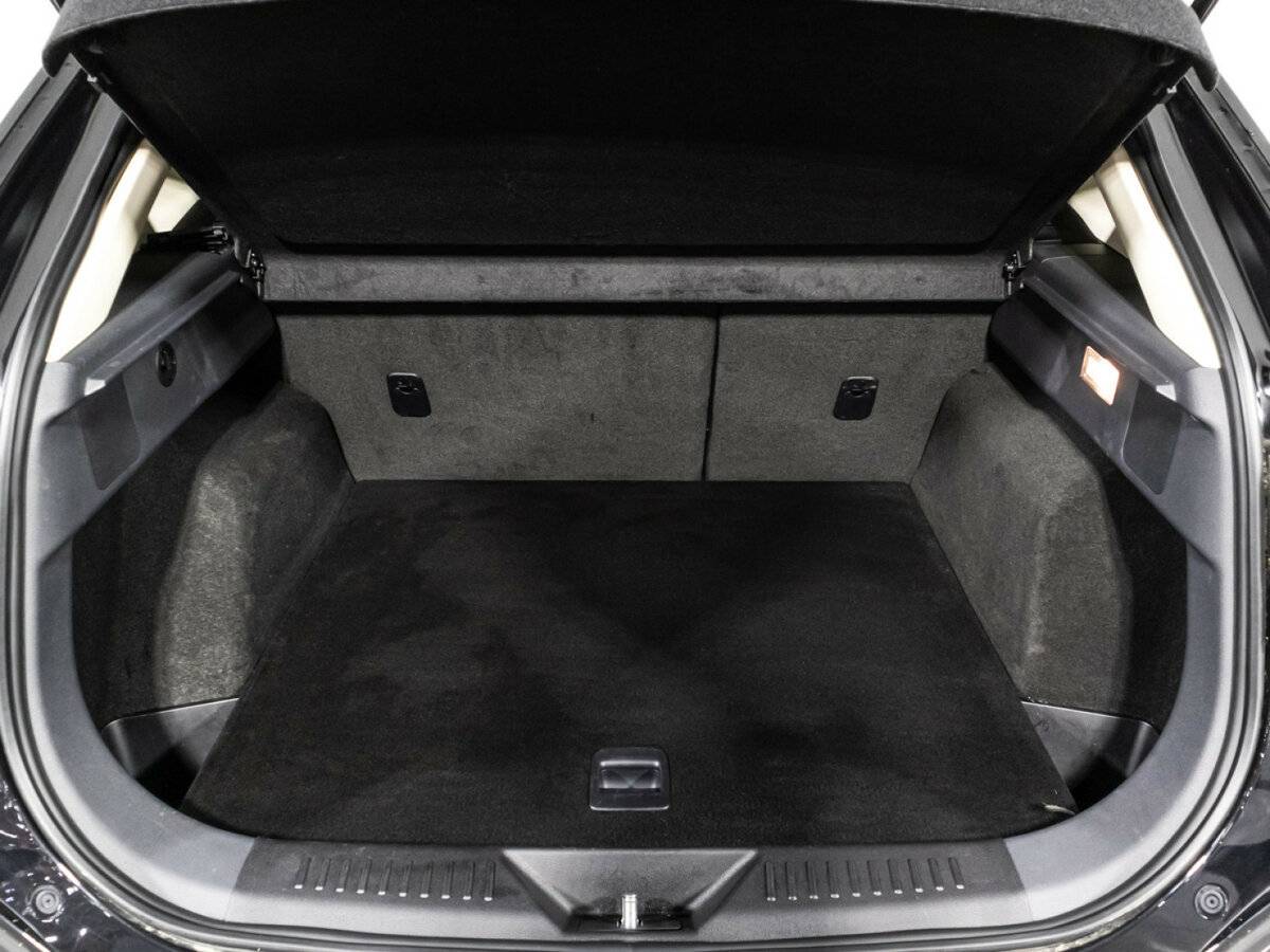 FAW Bestune T77 с пробегом — 2022 год. Фото: #14