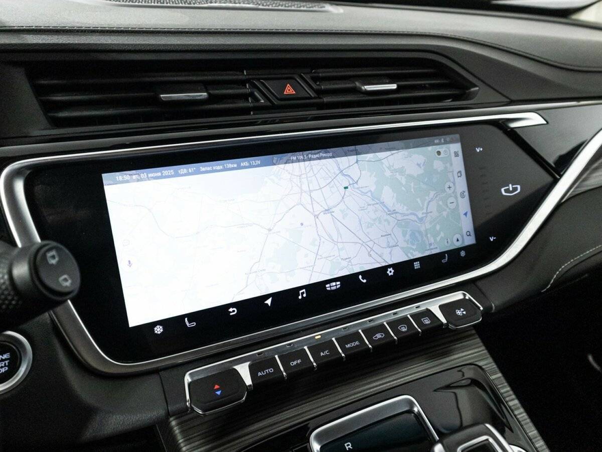 Geely Atlas Pro с пробегом — 2021 год. Фото: #16