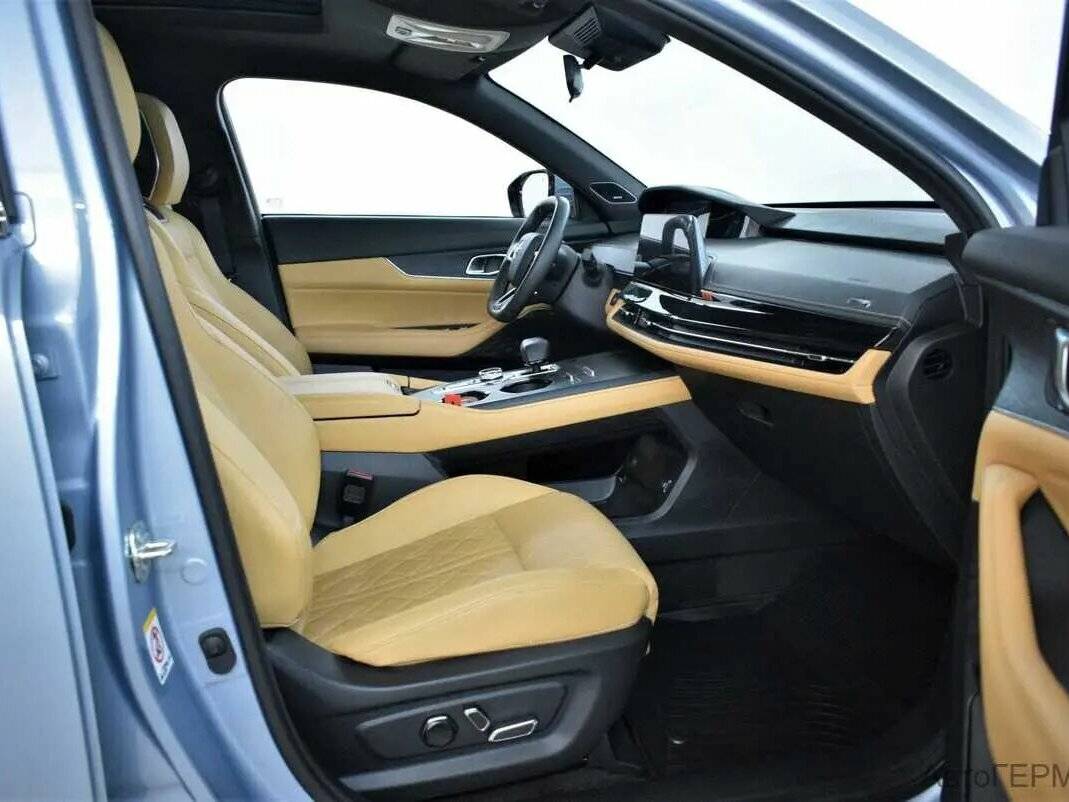 Changan UNI-K с пробегом — 2024 год. Фото: #14