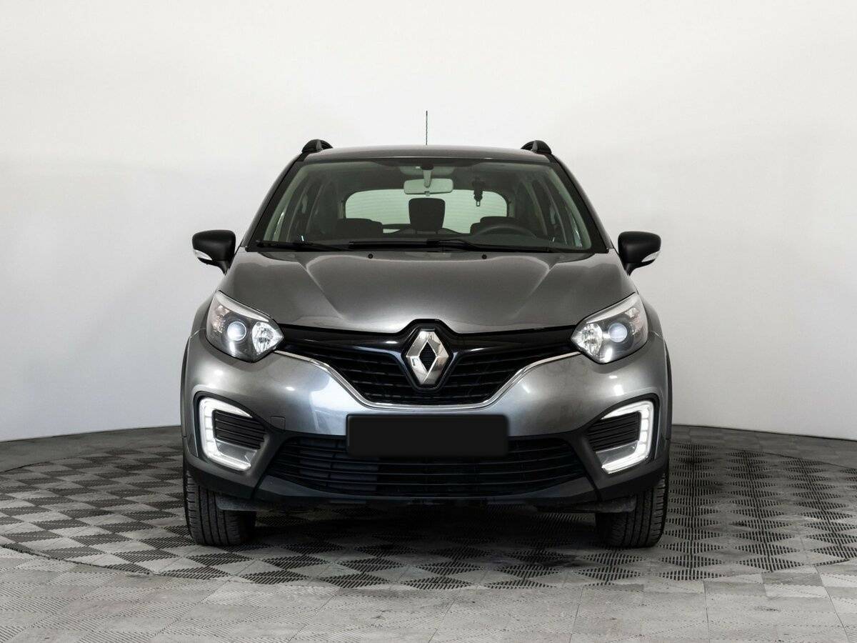 Renault Kaptur с пробегом — 2018 год. Фото: #1