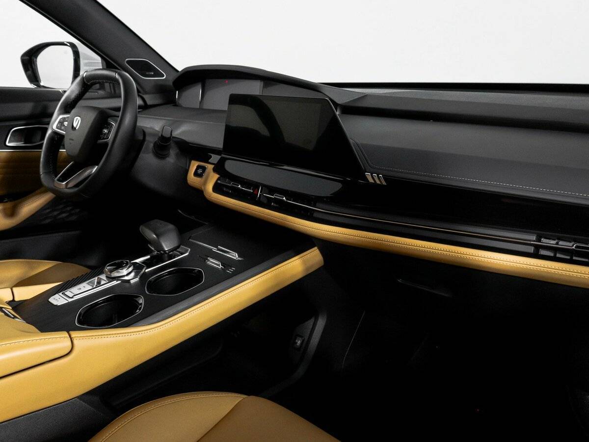 Changan UNI-K с пробегом — 2023 год. Фото: #8