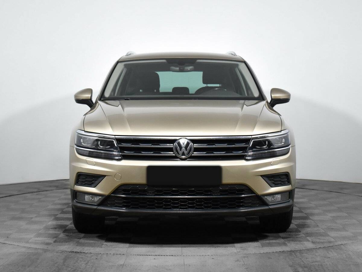 Volkswagen Tiguan с пробегом — 2018 год. Фото: #1