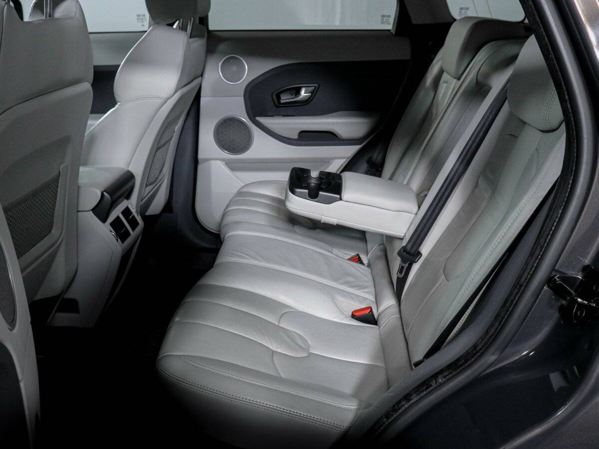 Land Rover Range Rover Evoque с пробегом — 2012 год. Фото: #9