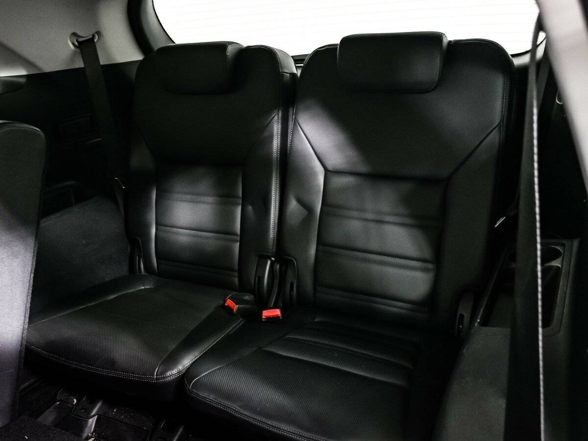 Kia Sorento с пробегом — 2017 год. Фото: #12