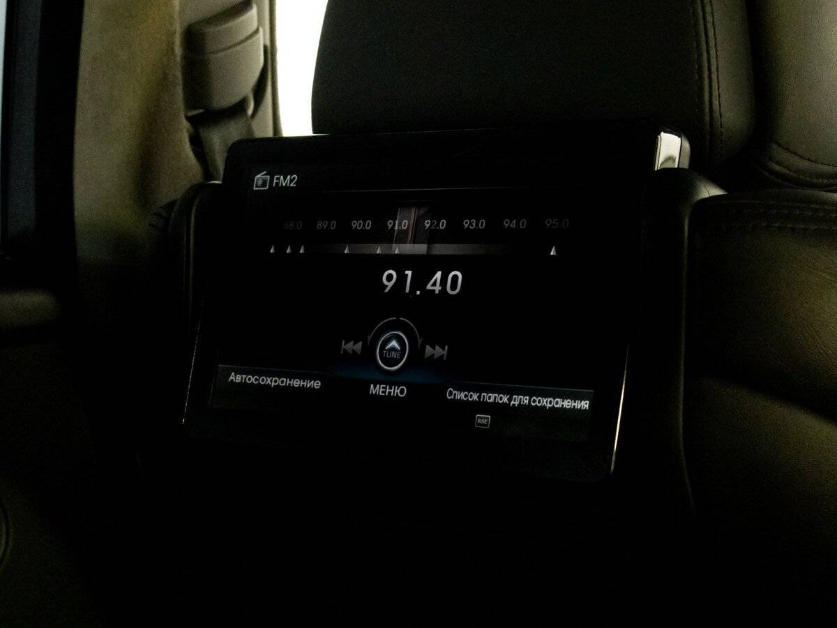 Hyundai Equus с пробегом — 2015 год. Фото: #22