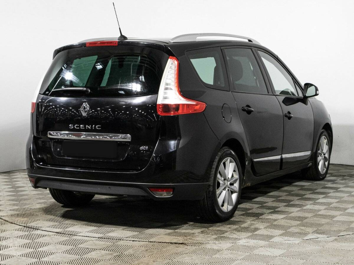 Renault Scenic с пробегом — 2012 год. Фото: #4