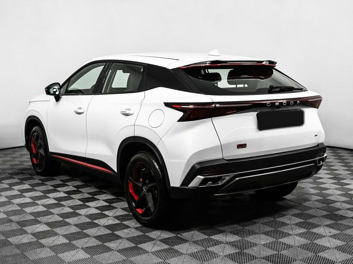 OMODA C5 с пробегом — 2023 год. Фото: #6