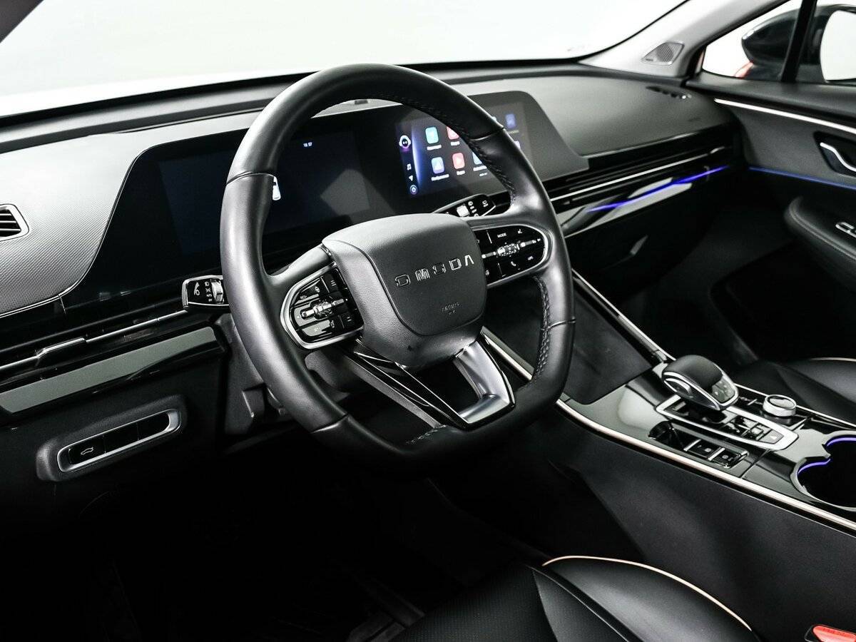 OMODA C5 с пробегом — 2023 год. Фото: #12