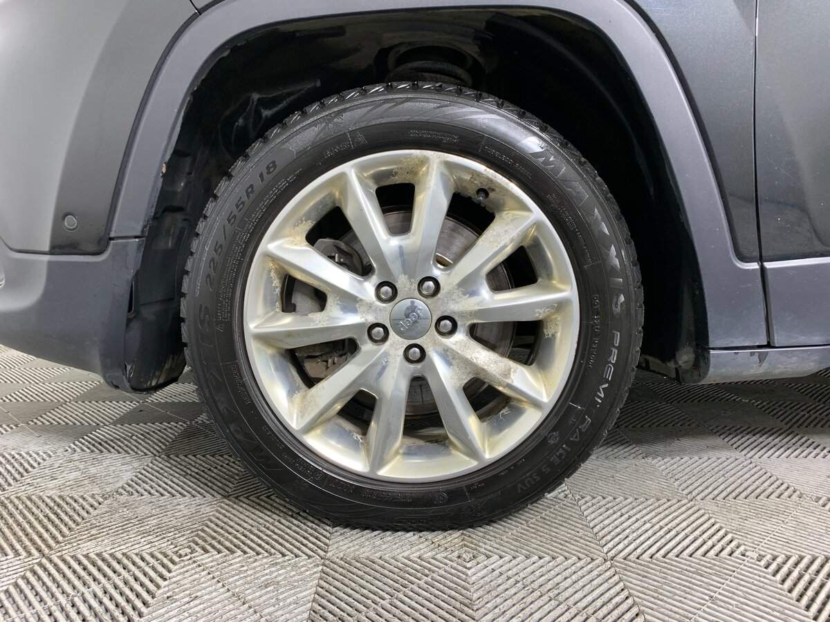 Jeep Cherokee с пробегом — 2014 год. Фото: #8