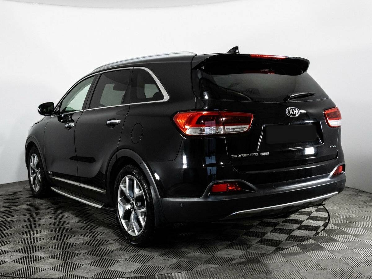 Kia Sorento с пробегом — 2016 год. Фото: #6