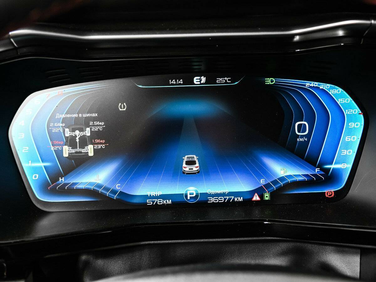 Geely Tugella с пробегом — 2022 год. Фото: #9